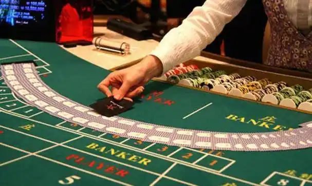 mmk777 apk APP ဖြင့် မြန်မာ MNL ဘောလုံးပွဲ Live Betting ဝင်ကစားနေသောကစားသမား